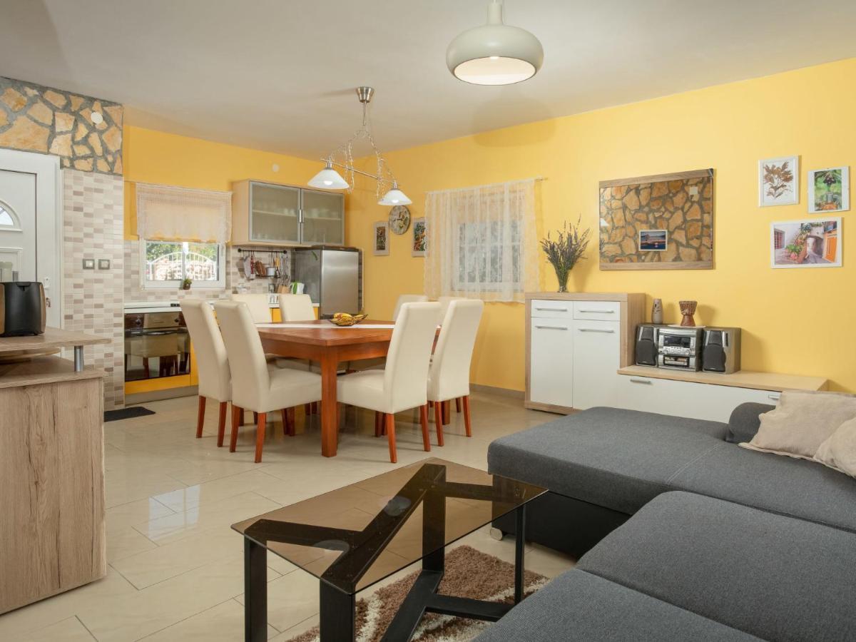 Holiday Home Mikac - Mlk136 By Interhome Dobrinj Kültér fotó